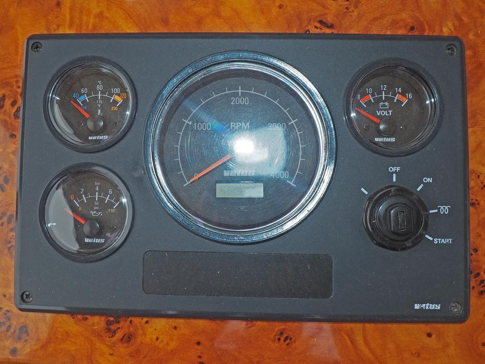  Motor